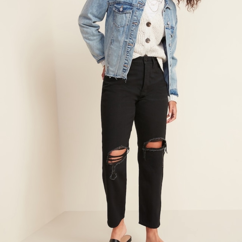 Old Navy NWT black sky-hi straight extra high rise jean with distressed knees